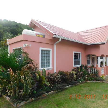 Bencastle Villa Gros Islet Esterno foto
