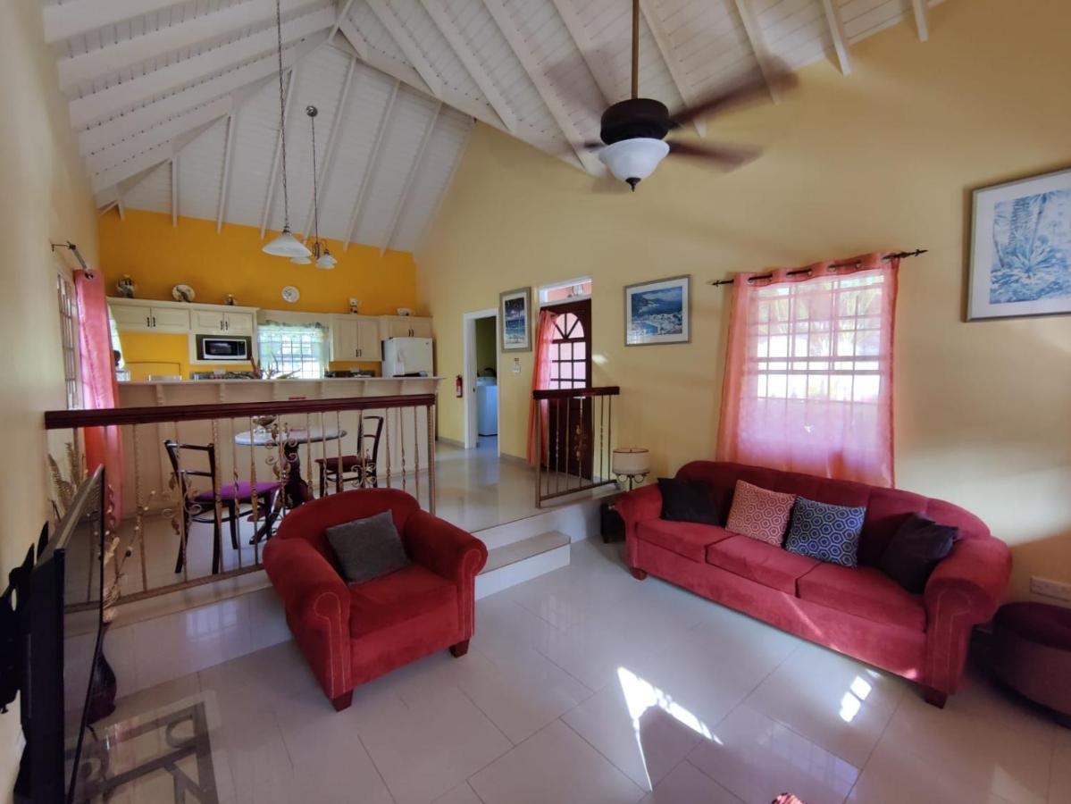 Bencastle Villa Gros Islet Esterno foto